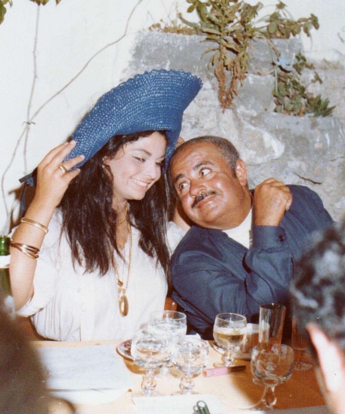 GALLERY ADNAN KHASHOGGI