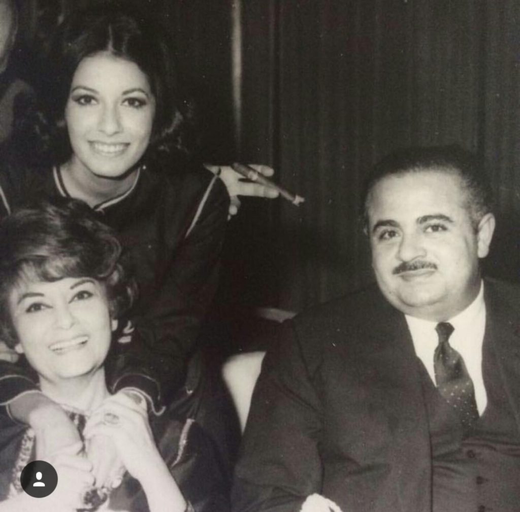 Adnan Khashoggi with mother Samiha Khashoggi and sister Soheir Khashoggi